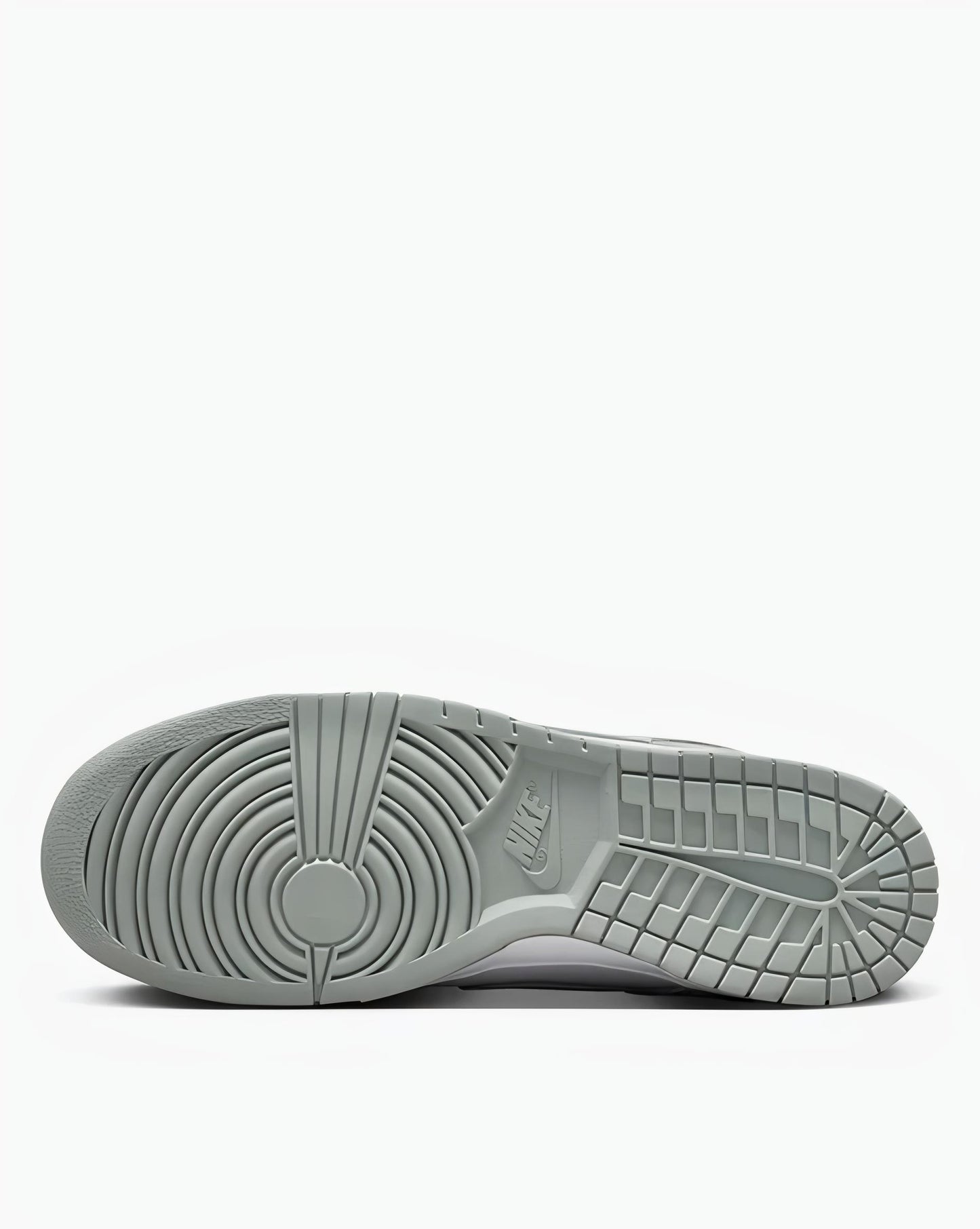 Men Dunk Retro Low-Top Lace-Up Sneakers