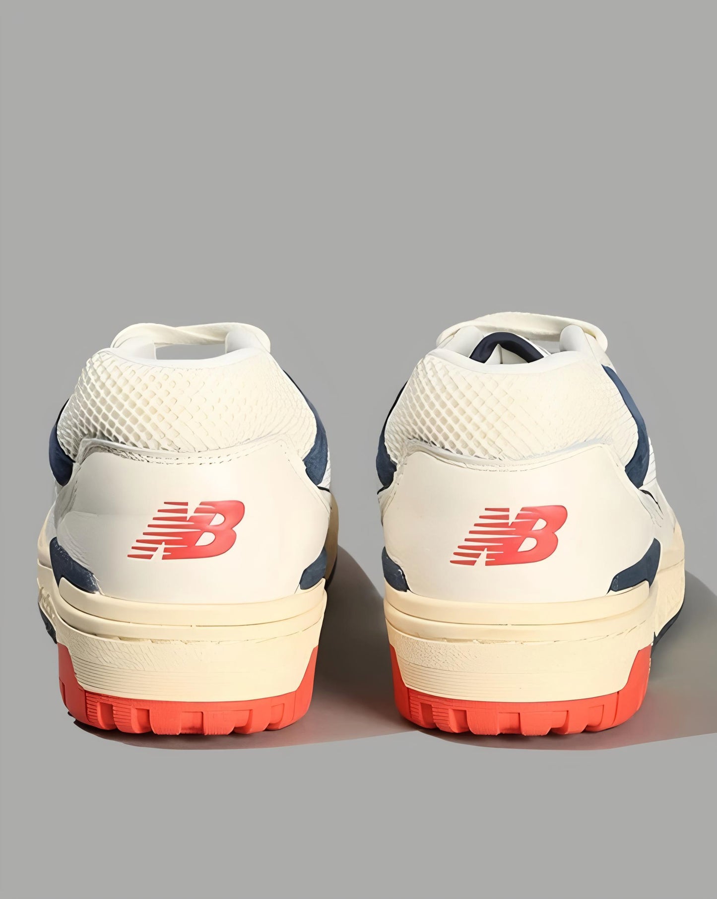BB480 Lace-Up Casual Shoes