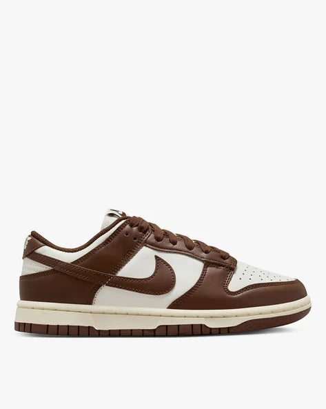 Men Dunk Low Retro Lace-Up Sneakers - Brown