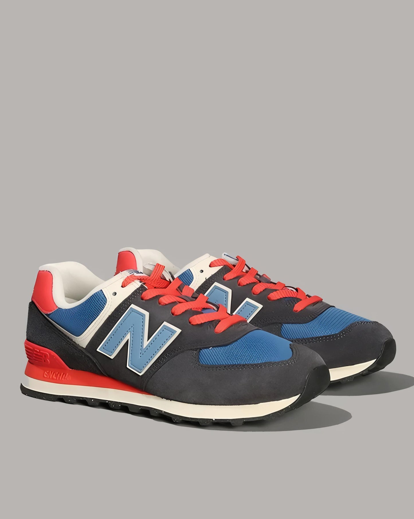 574 Low-Top Lace-Up Shoes